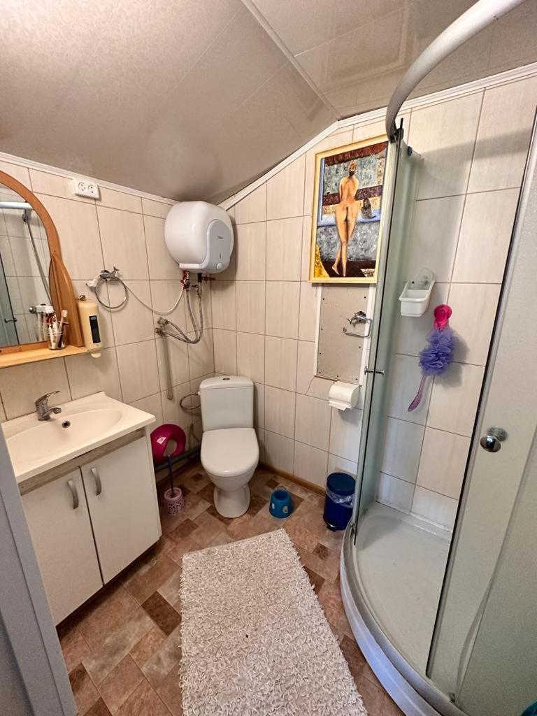 Piekalne Hotell Kalniesi Exteriör bild